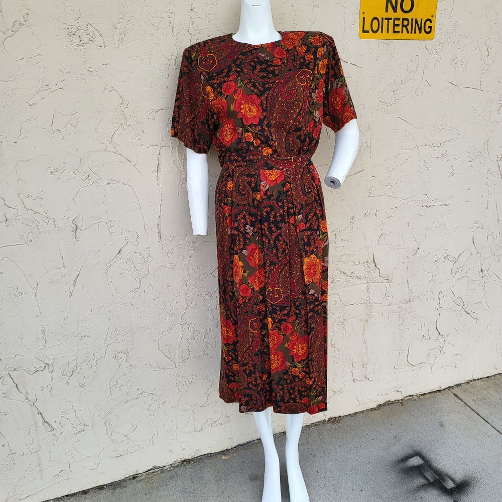 Vintage Paisley and Floral Print Granny Skirt Set